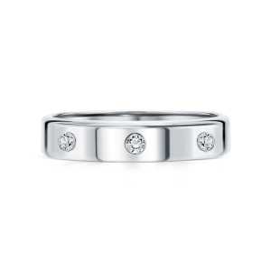 Серебряное кольцо с фианитами